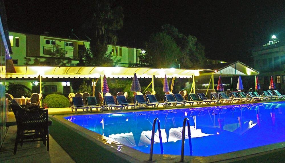 Carmina Hotel Oludeniz Exterior photo